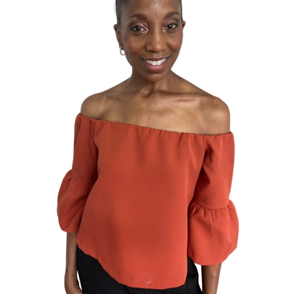 PAPER HEART || OFF THE SHOULDERS BELL SLEEVE TOP || RUST ORANGE || SIZE: XL